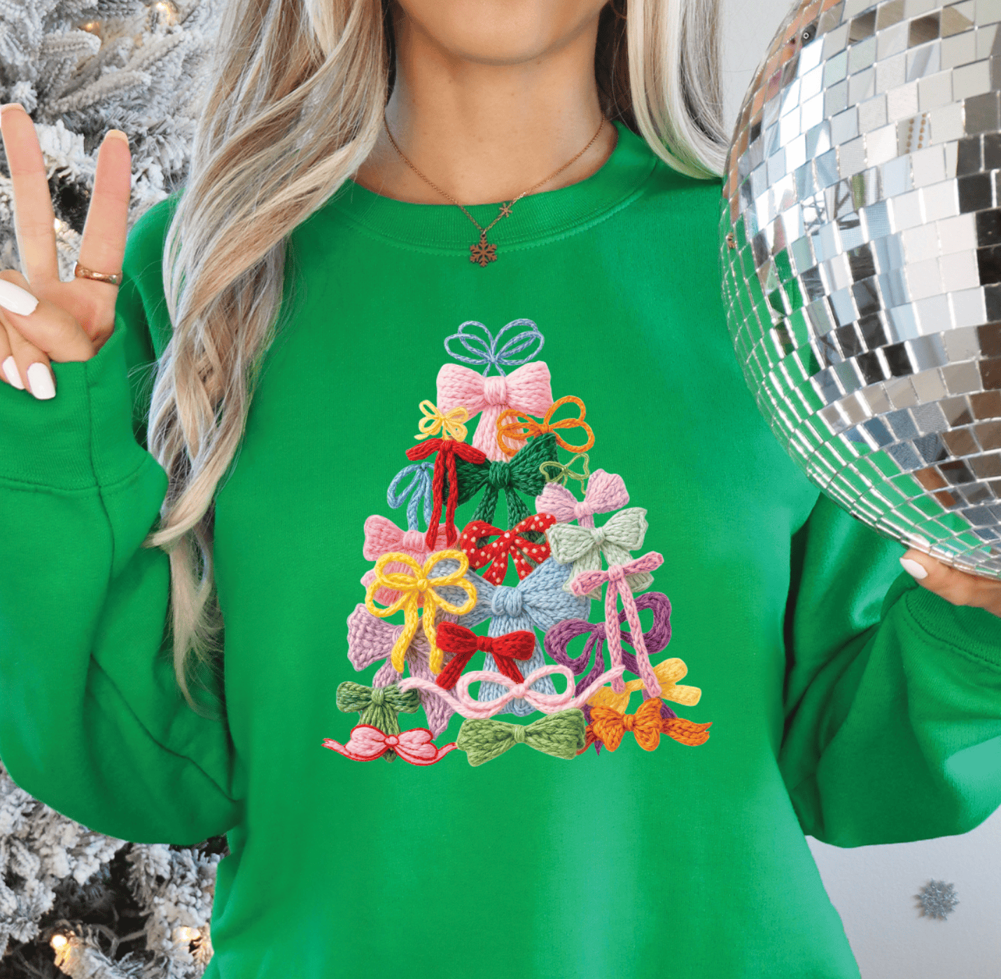 Faux Yarn Christmas Tree Bows - Kelly Green Sweatshirt