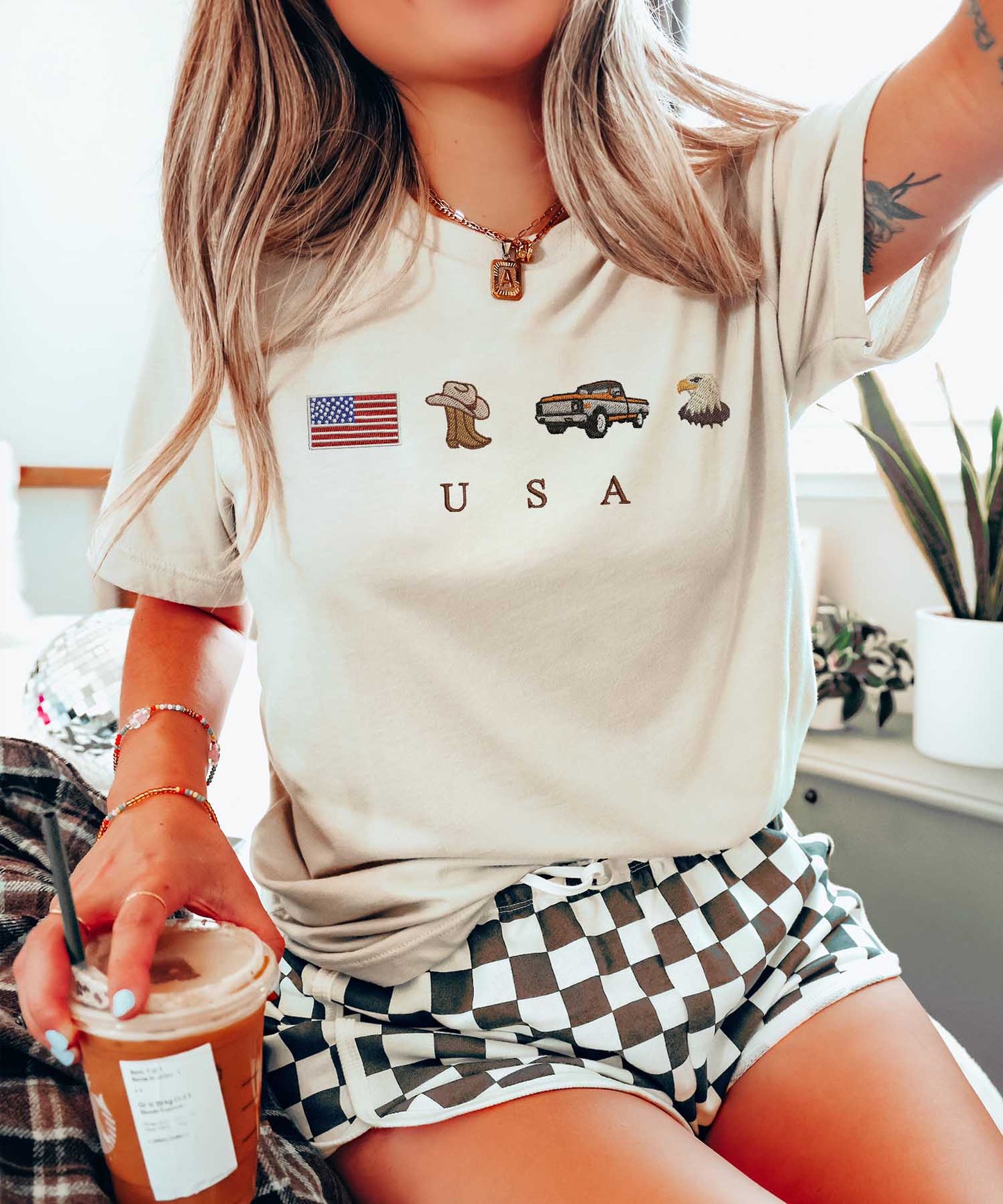 Shipping Dept. USA FAUX EMBROIDERED ICONS - Cream Tee