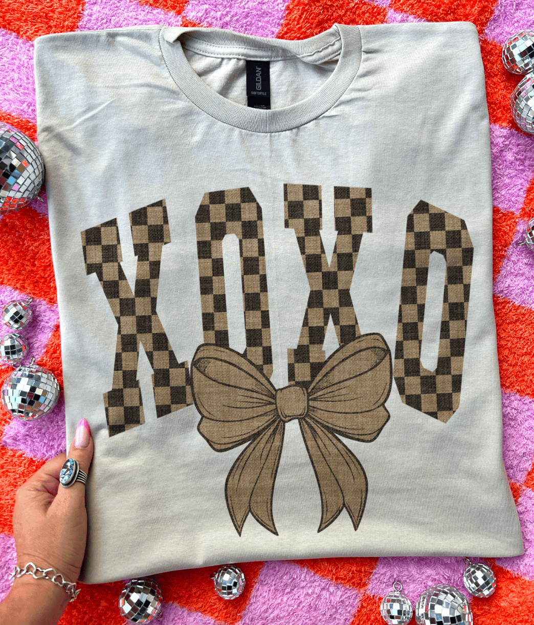 MISSMUDPIE Checkered XOXO Neutral - Cream Tee or Sweatshirt