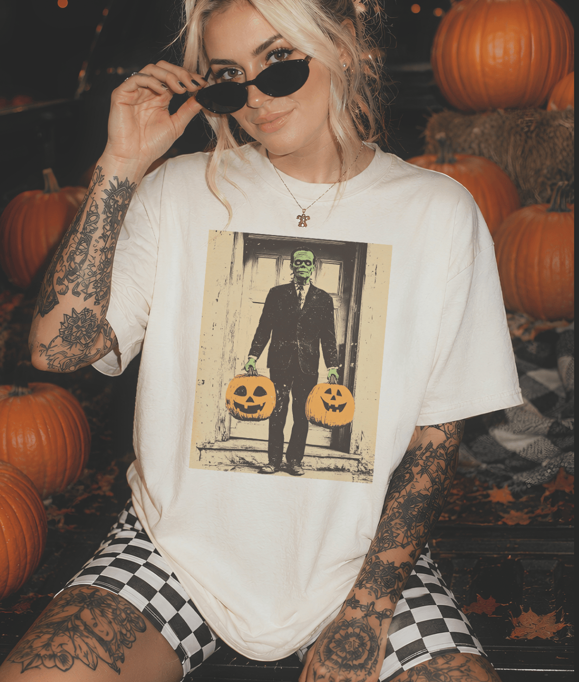 Shipping Dept. SMALL / Cream T-Shirt Frankie Brings The Treats Disco Pop Halloween - Cream Tees and Sweatshirts