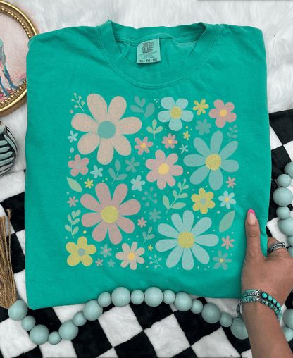 MISSMUDPIE Retro Floral Print - Multiple color options in Tee