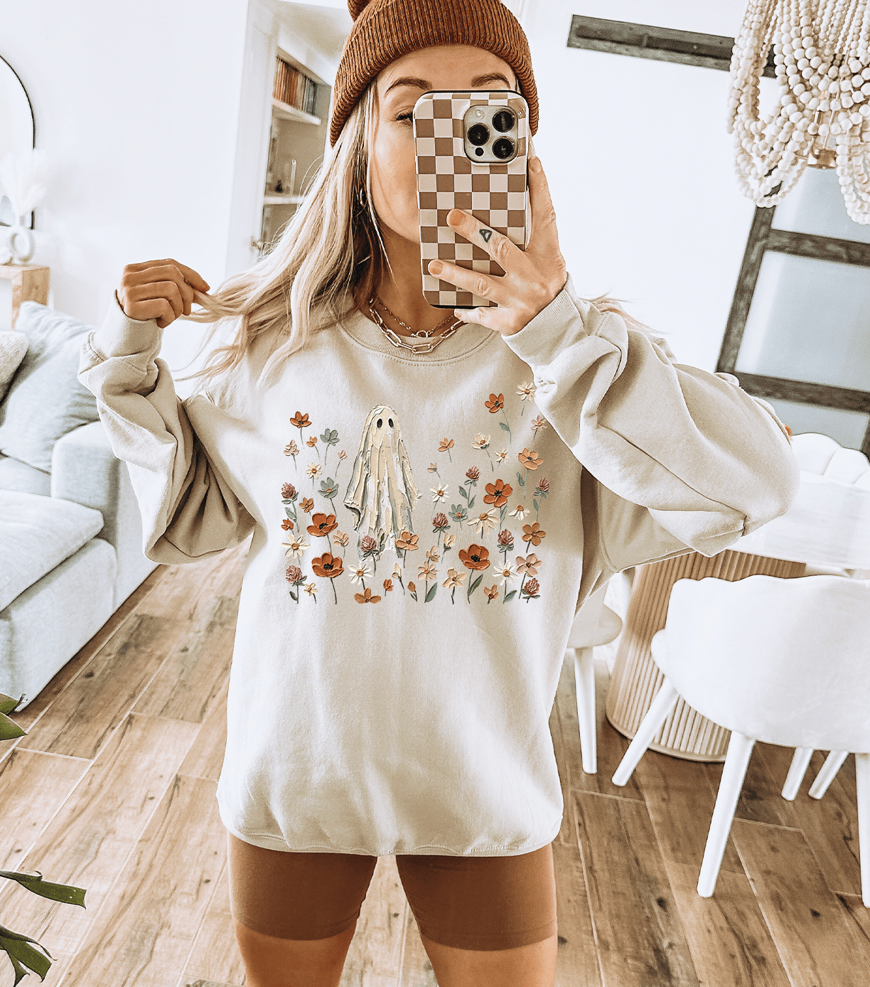 Shipping Dept. SMALL / Cream Sweatshirt Wildflower Ghost Halloween -  Tees and Sweatshirts